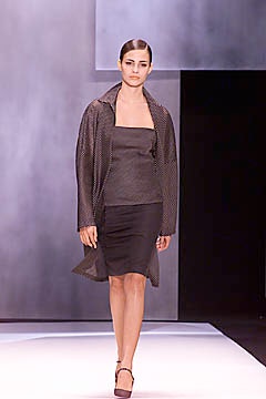 Donna Karan S/S 01 Look 16