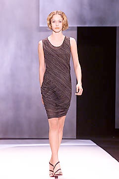 Donna Karan S/S 01 Look 25