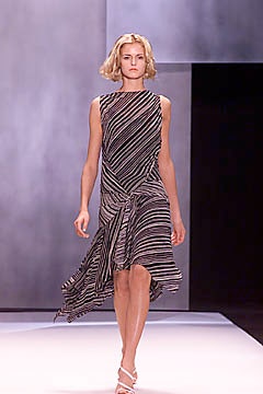 Donna Karan S/S 01 Look 28