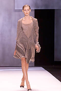 Donna Karan S/S 01 Look 60