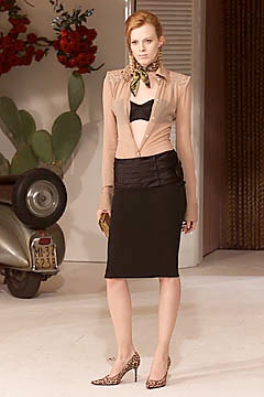 Dolce & Gabbana S/S 01 Look 36