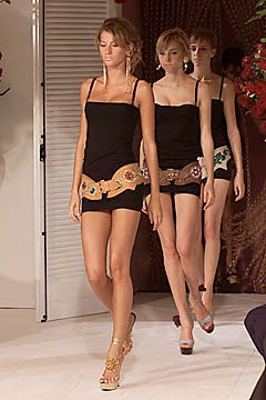 Dolce & Gabbana S/S 01 Look 61