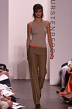 Diane von Furstenberg F/W 01 Look 17