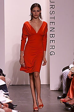 Diane von Furstenberg F/W 01 Look 18
