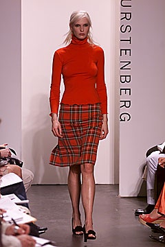Diane von Furstenberg F/W 01 Look 19
