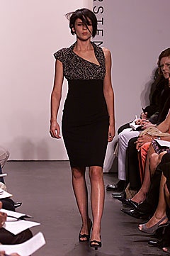 Diane von Furstenberg F/W 01 Look 26