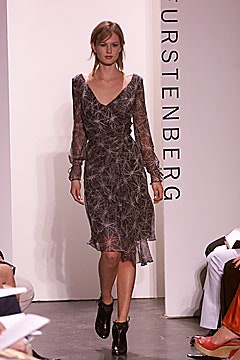 Diane von Furstenberg F/W 01 Look 47