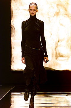 Donna Karan F/W 01 Look 12