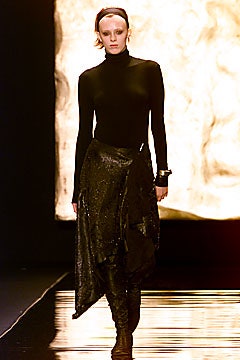 Donna Karan F/W 01 Look 22