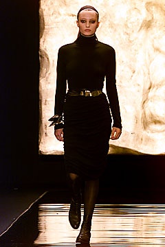 Donna Karan F/W 01 Look 26
