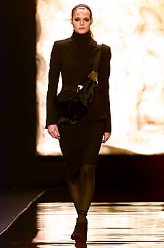 Donna Karan F/W 01 Look 27
