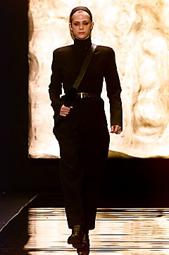 Donna Karan F/W 01 Look 28