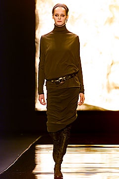 Donna Karan F/W 01 Look 42