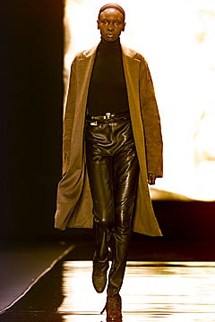 Donna Karan F/W 01 Look 51