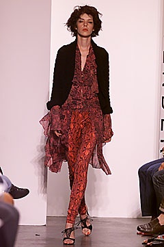 Diane von Furstenberg S/S 02 Look 14