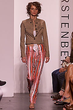 Diane von Furstenberg S/S 02 Look 21