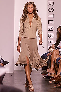 Diane von Furstenberg S/S 02 Look 22