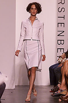 Diane von Furstenberg S/S 02 Look 25