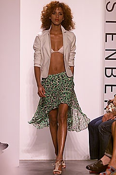 Diane von Furstenberg S/S 02 Look 36