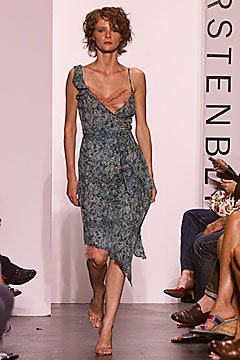 Diane von Furstenberg S/S 02 Look 40