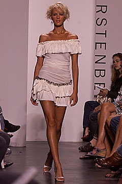 Diane von Furstenberg S/S 02 Look 47