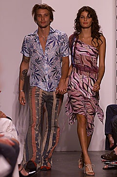 Diane von Furstenberg S/S 02 Look 62