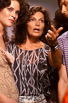 Diane von Furstenberg S/S 02 Look 65