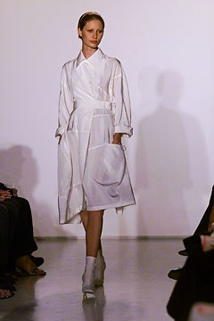 Donna Karan S/S 02 Look 1