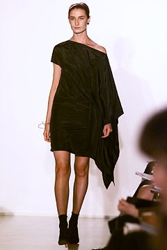 Donna Karan S/S 02 Look 30
