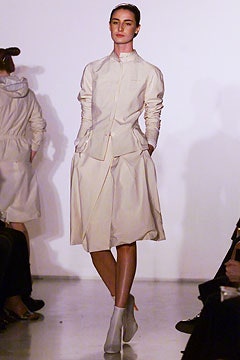 Donna Karan S/S 02 Look 40