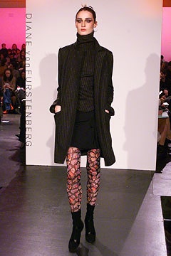 Diane von Furstenberg F/W 02 Look 19