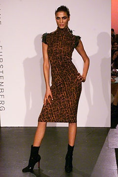 Diane von Furstenberg F/W 02 Look 23