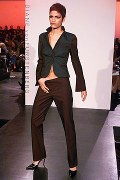 Diane von Furstenberg F/W 02 Look 27