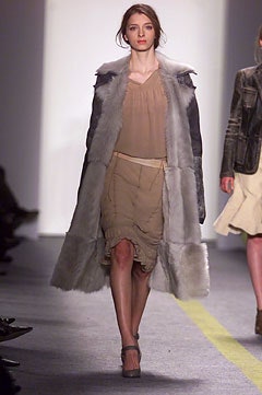 DKNY F/W 02 Look 25