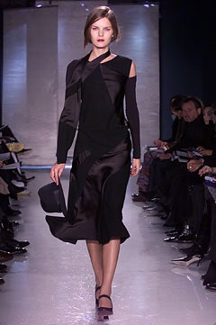 Donna Karan F/W 02 Look 7