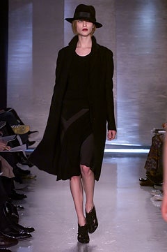 Donna Karan F/W 02 Look 8