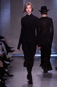 Donna Karan F/W 02 Look 19
