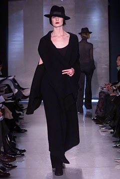 Donna Karan F/W 02 Look 29