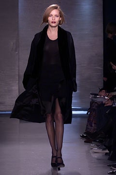 Donna Karan F/W 02 Look 40