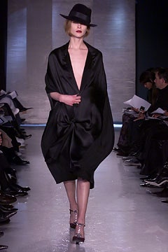 Donna Karan F/W 02 Look 45