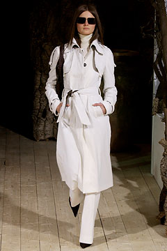 Dolce & Gabbana F/W 02 Look 2
