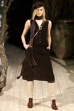 Dolce & Gabbana F/W 02 Look 11