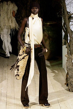 Dolce & Gabbana F/W 02 Look 21
