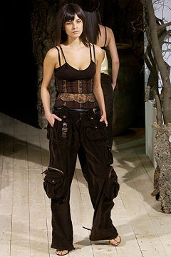 Dolce & Gabbana F/W 02 Look 26