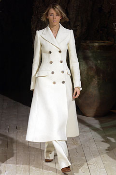 Dolce & Gabbana F/W 02 Look 39