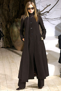 Dolce & Gabbana F/W 02 Look 47