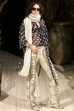 Dolce & Gabbana F/W 02 Look 54