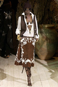 Dolce & Gabbana F/W 02 Look 60