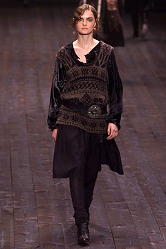 Dries Van Noten F/W 02 Look 16