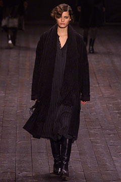 Dries Van Noten F/W 02 Look 22